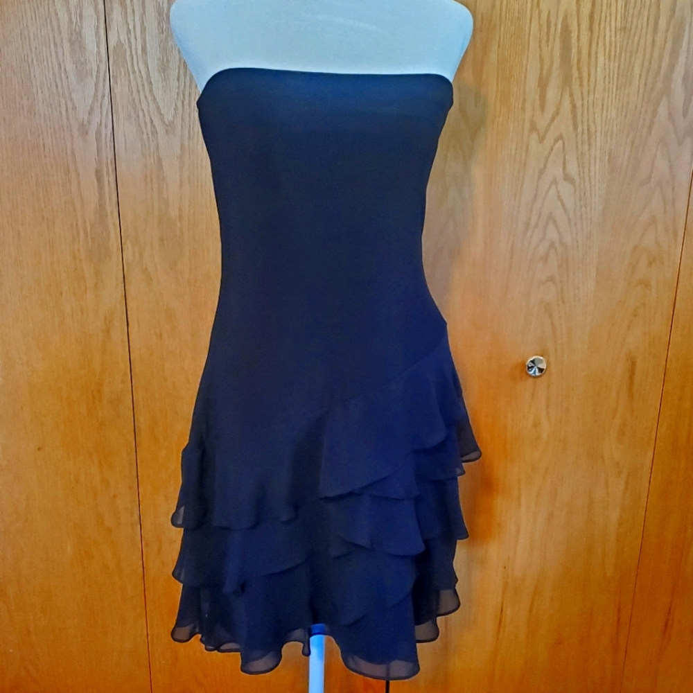 Strapless black mini ruffled dress